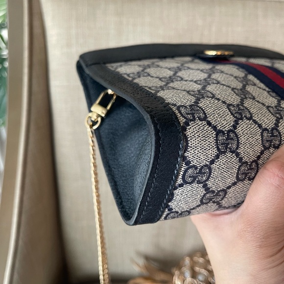 Authentic Gucci vintage web sherry line clutch bag 89.01.001 (D7133) - Picture 7 of 14